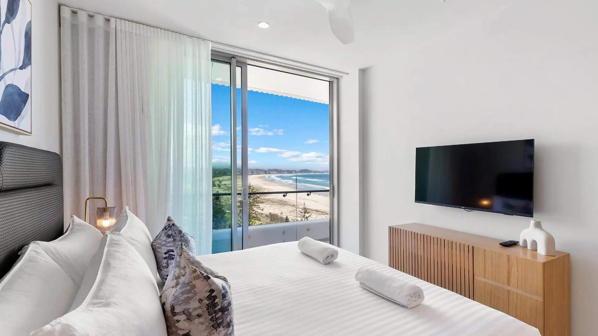 Apartment Oceanview 2Br 2Ba In The Miles Residences Kirra Gold Coast